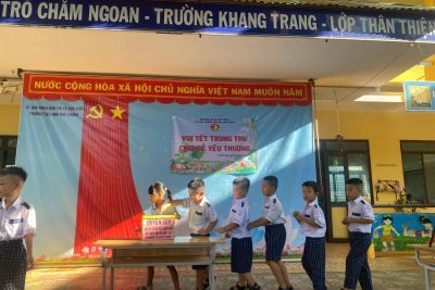 Ủng hộ đồng bào miền Bắc